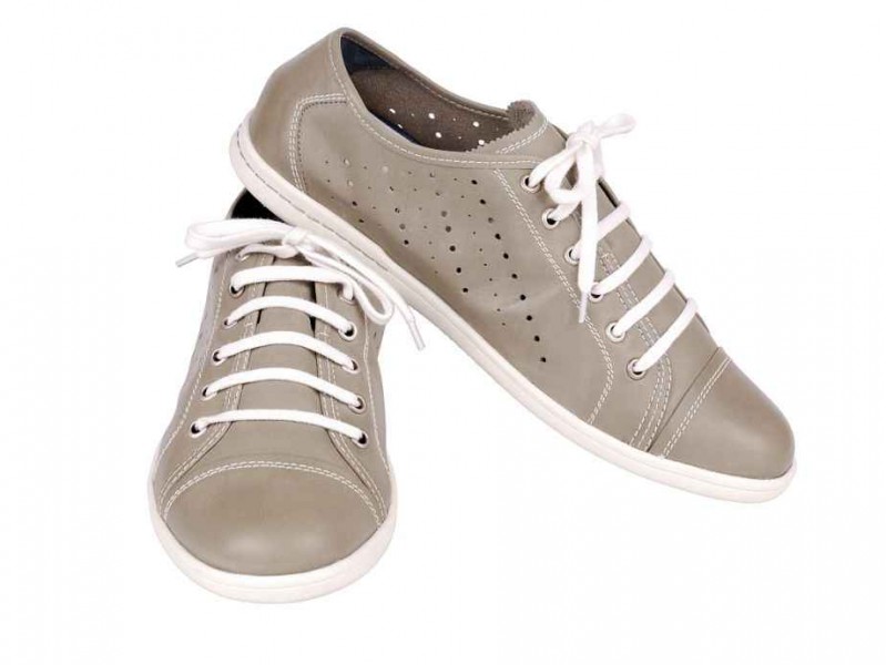 挑双好鞋走天下 这份避坑指南让你走路带风不踩雷