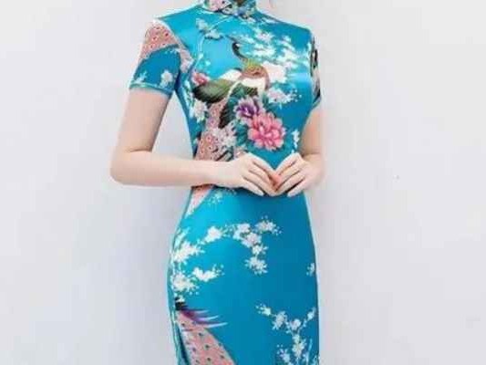 探寻中国的国服：穿越千年的服饰之旅