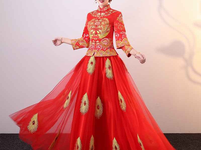 冠冕风华：中式礼服帽子的选择智慧与打理秘诀