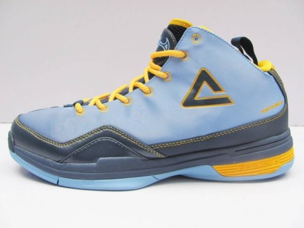 选对篮球鞋牌子这事，真不是瞎花钱就能搞定