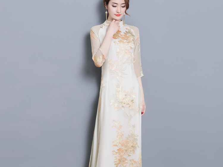 冬日新中式：要温度更要风度，这件“战袍”让你美得不费力气