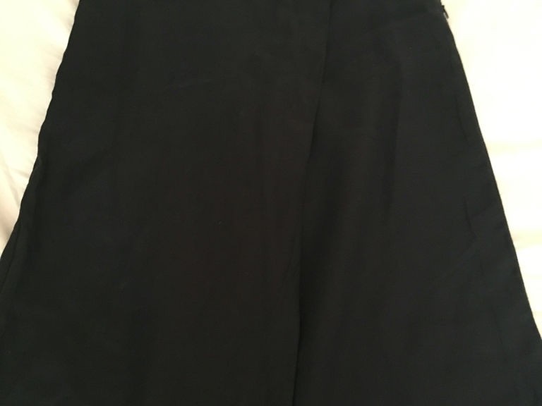 裤裙搭配上衣的时尚指南