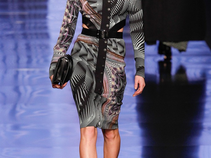 解开米兰女装档次之谜 从千金玩具到叛逆美学的价值狂飙