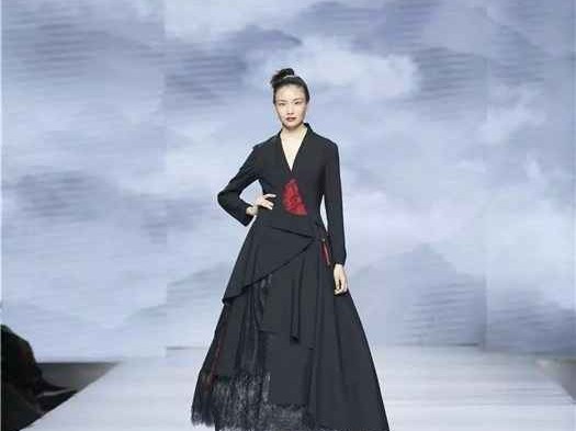 小生意里的大国潮：想靠代理中式服装赚钱？先避开这些“美丽的陷阱”